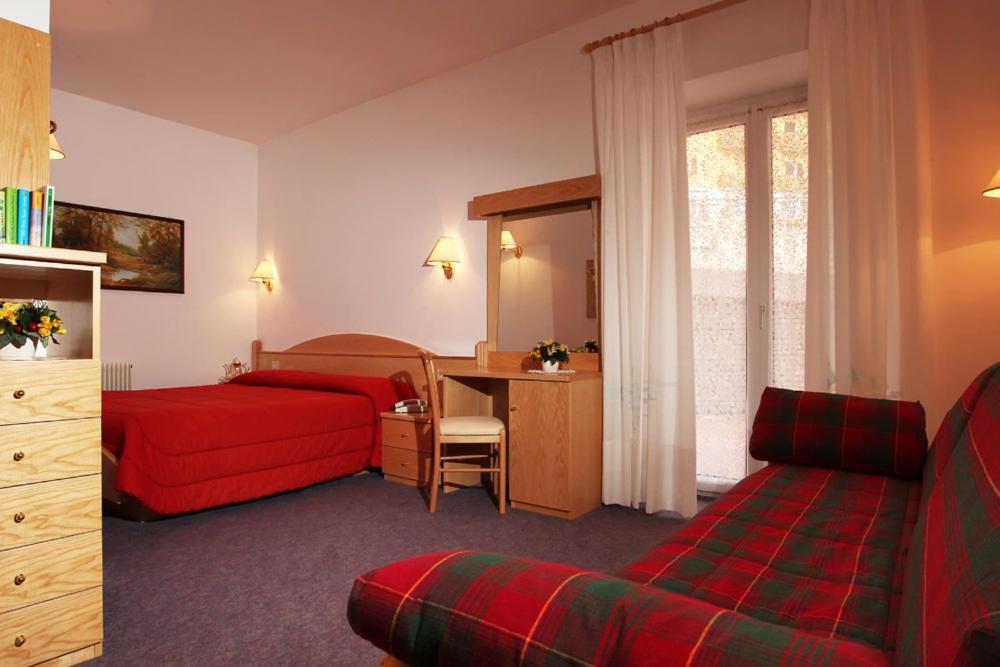 Hotel Garni Villanova Molveno Værelse billede
