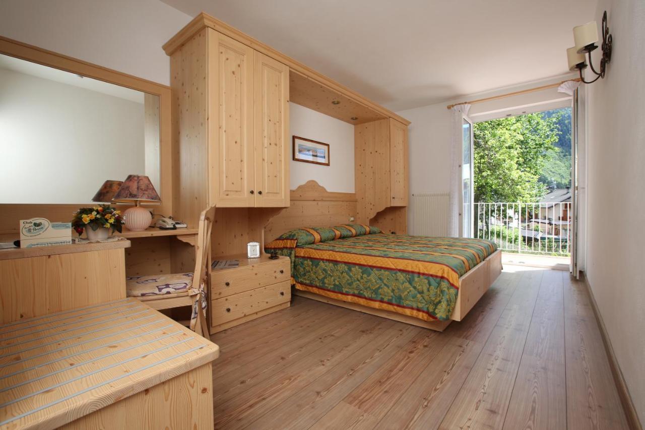 Hotel Garni Villanova Molveno Eksteriør billede